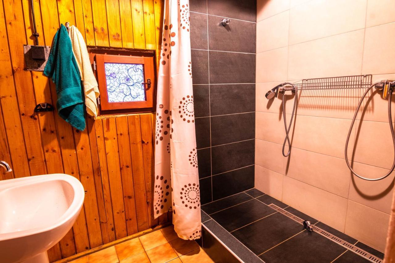 Turisticka Chata Chopok Demänovská Dolina Exterior foto